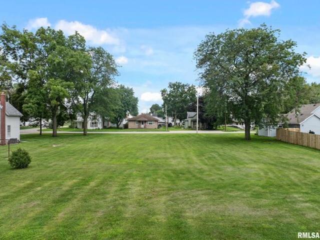 Land for sale in Geneseo, Illinois