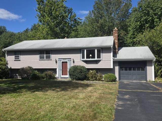 House for sale in Hanson, Massachusetts