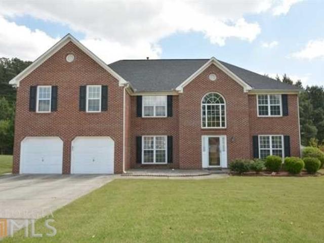 House for sale in Lilburn, Georgia