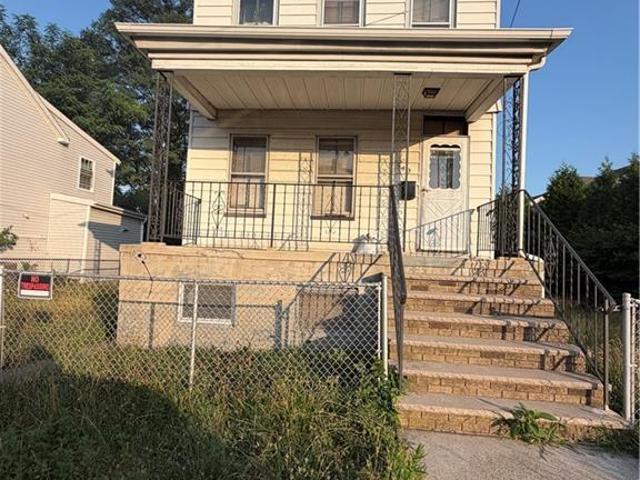 House for sale in Perth Amboy, New Jersey