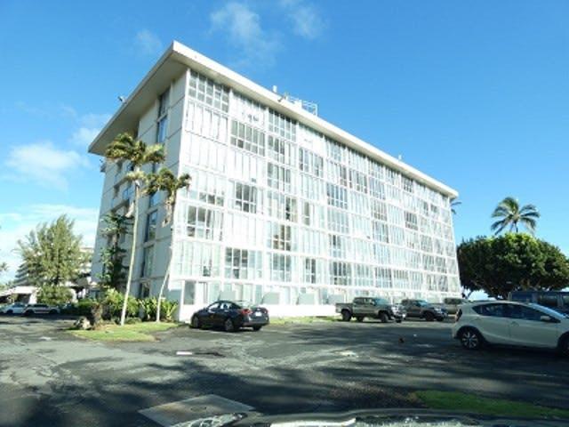 Condo for sale in Punaluu, Honolulu County