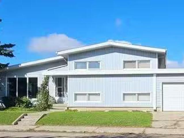 House for sale in Prince Albert