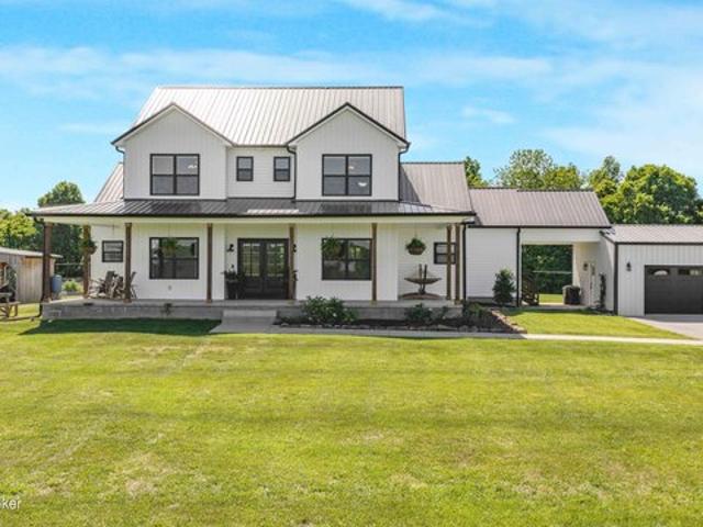 House for sale in Brownsville, Kentucky