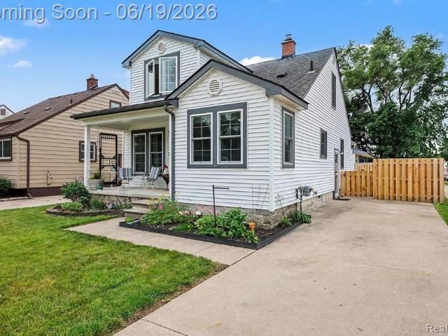 House for sale in Clawson, Michigan