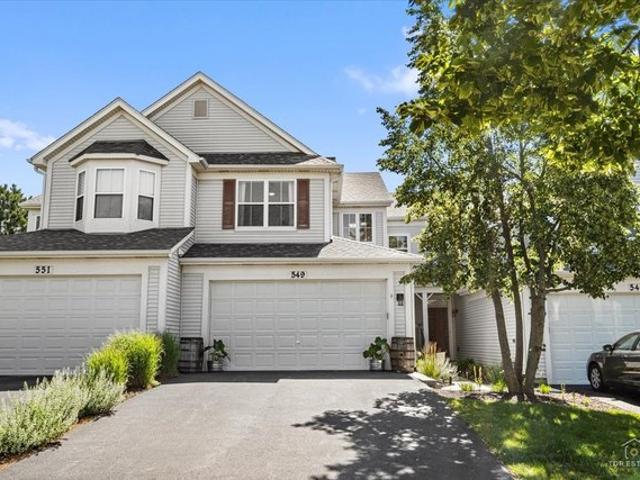 Townhouse for sale in Bartlett, Illinois