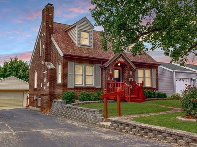 House for sale in Illinois