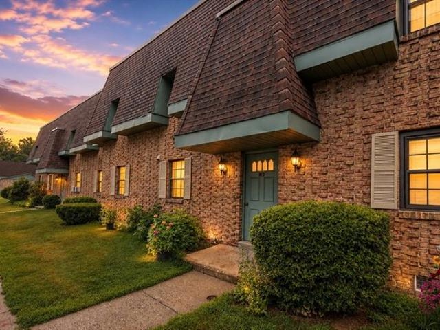 Condo for sale in Hampden, Massachusetts
