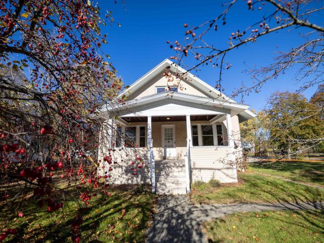 House for sale in Keene, Cheshire County
