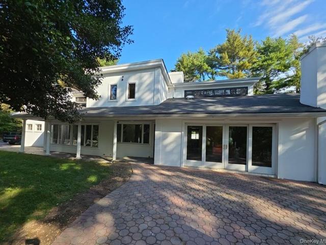 House for sale in Cold Spring Harbor, Town of Huntington