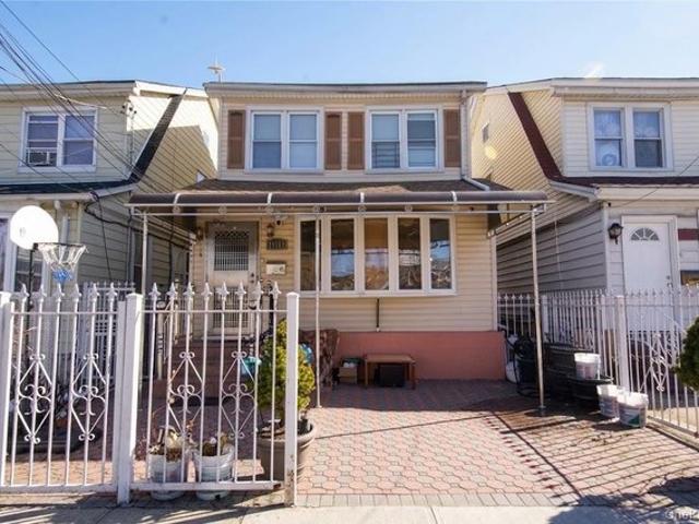 House for sale in Flushing, New York