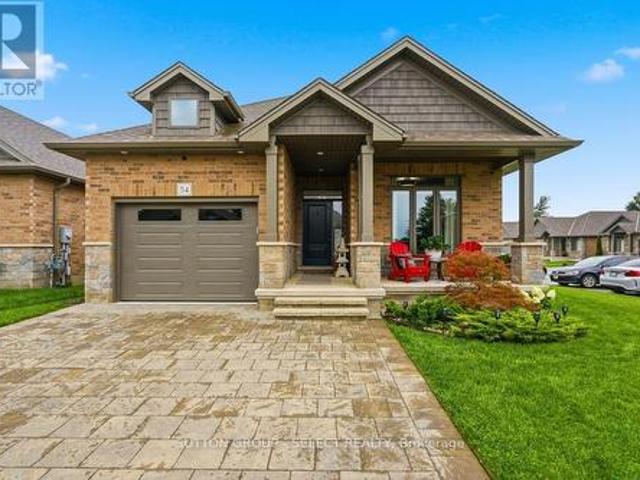 Land for sale in Strathroy-caradoc, Ontario