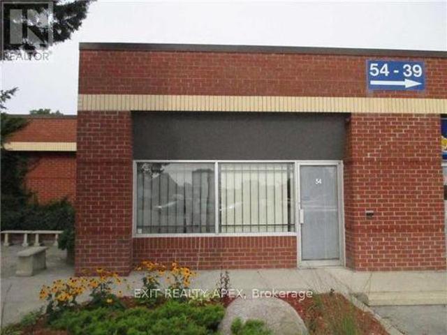 Commercial for rent in Mississauga, Ontario