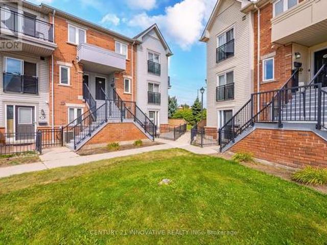 Townhouse for sale in Mississauga, Ontario