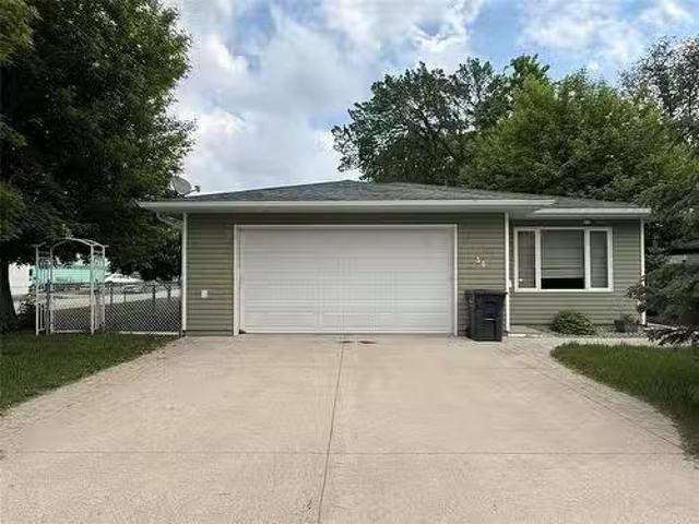 House for sale in Portage La Prairie, Manitoba