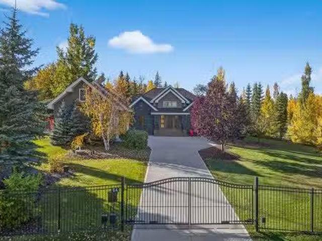 House for sale in Alberta