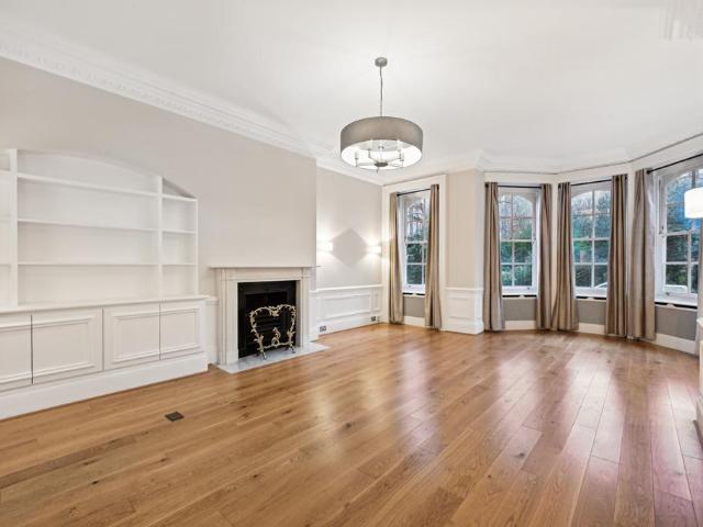 Apartment for rent in Hans Town, Greater London