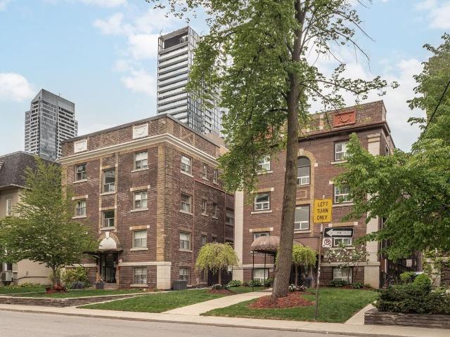 Apartment for rent in Woburn, Ontario