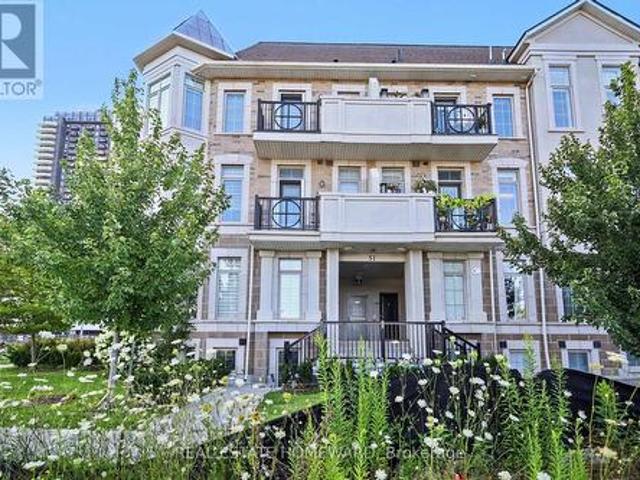 Townhouse for sale in Mississauga, Ontario