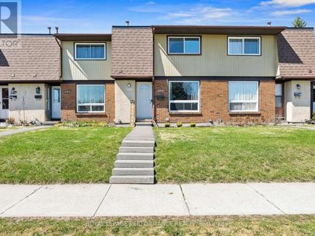 Townhouse for sale in Mulhurst Bay, Ontario