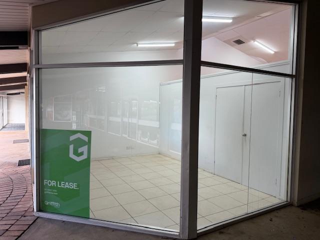 Retail for rent in Griffith, New South Wales