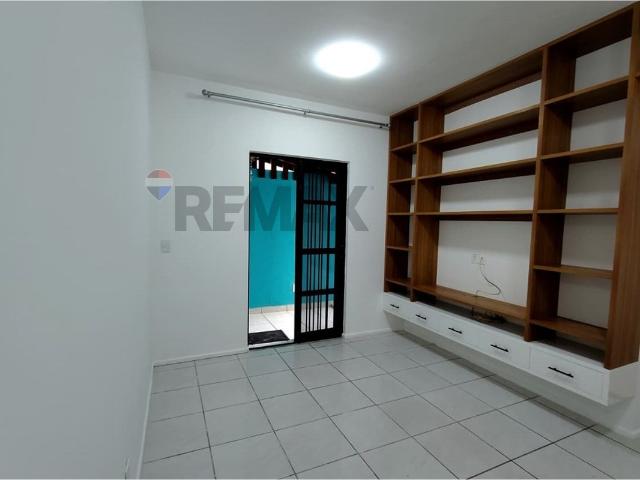 Apartamento aluguel em Região Geográfica Imediata de Salvador, Região Metropolitana de Salvador