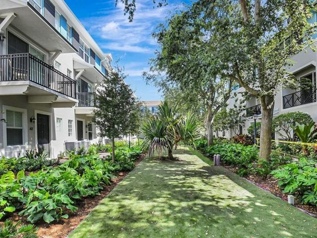 Townhouse for sale in Delray Beach, Florida