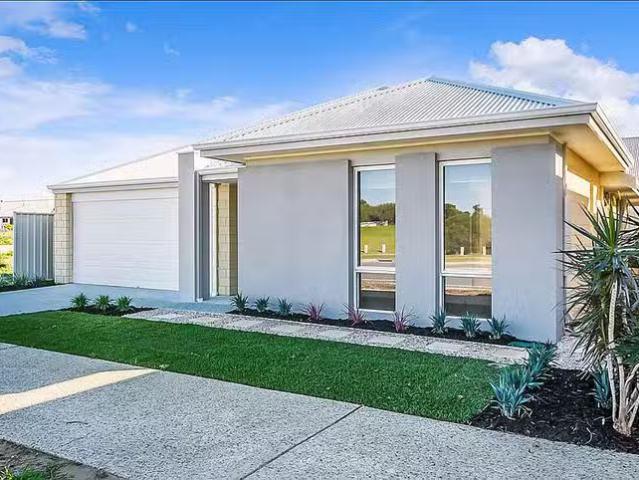 House for rent in Golden Bay