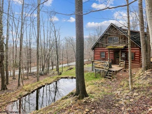 House for sale in Davis, West Virginia