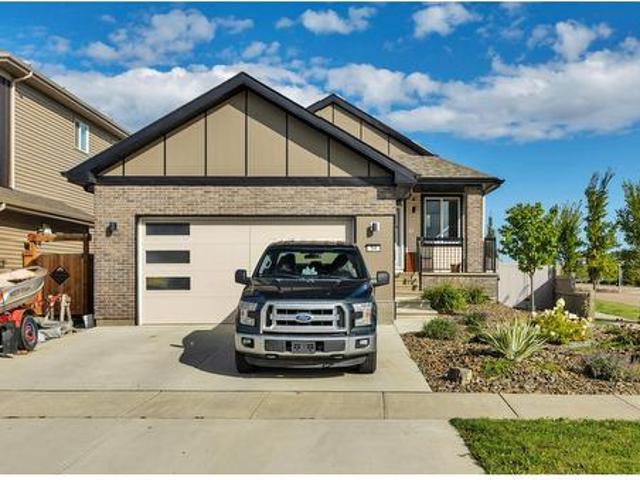 House for sale in Copperhaven, City of Spruce Grove