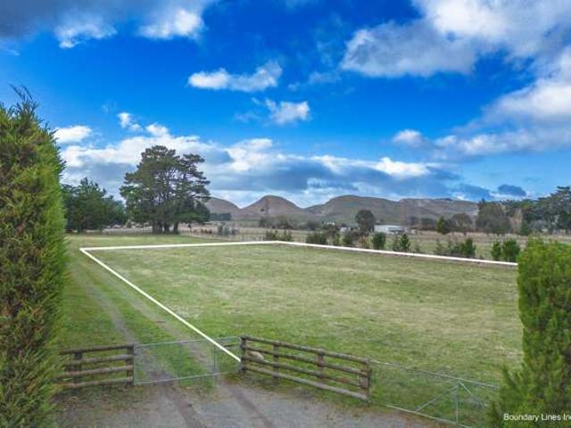 Land for sale in Takapau