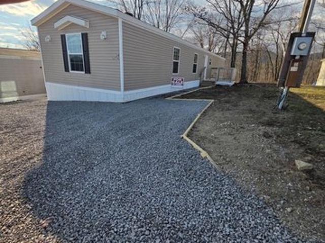 House for sale in Ridgeley, West Virginia