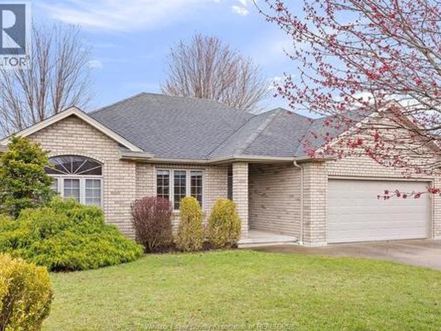 House for sale in Kingsville, Ontario