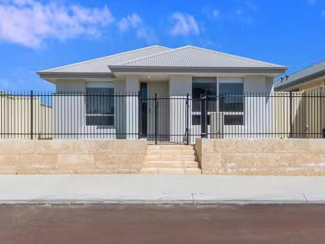 House for rent in Parklands, Western Australia