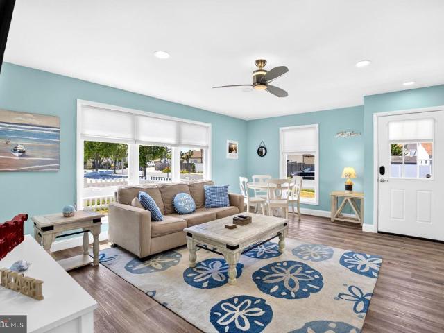 Townhouse for sale in Brigantine, New Jersey