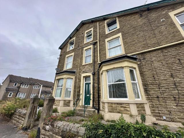 Apartment for rent in West End, Bare
