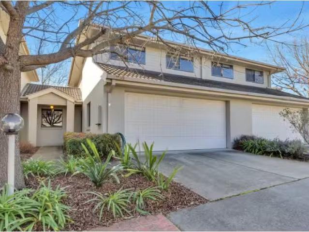 Condo for rent in Bruce, Australian Capital Territory