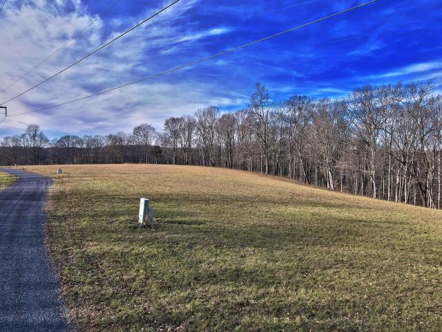 Land for sale in Russell Springs, Kentucky