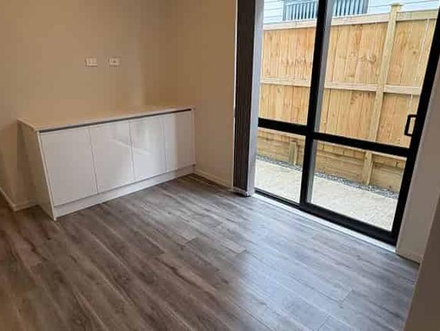 House for rent in Howick, Oroua County