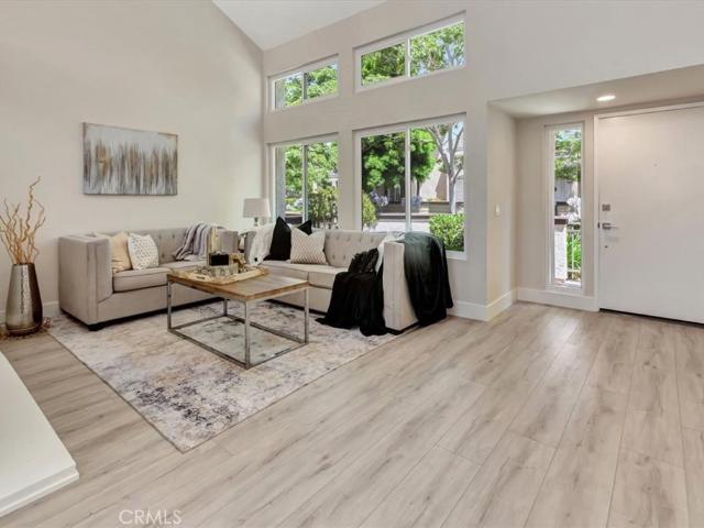 Condo for sale in Woodbridge, Irvine