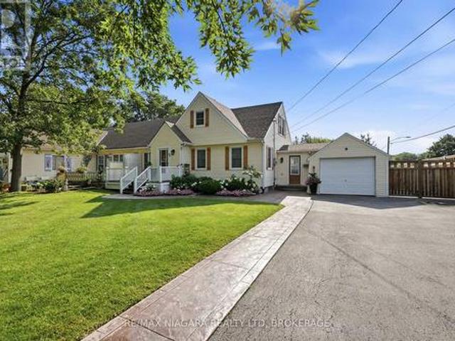 House for sale in Niagara, Ontario