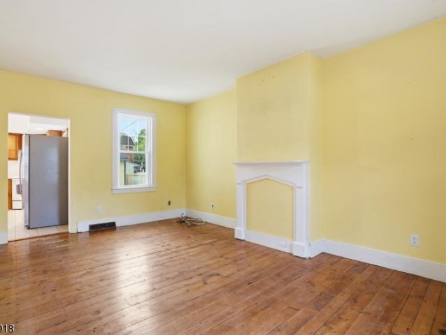 House for sale in Belvidere, New Jersey