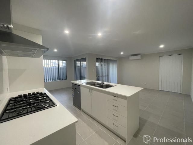 House for rent in West Swan, Western Australia