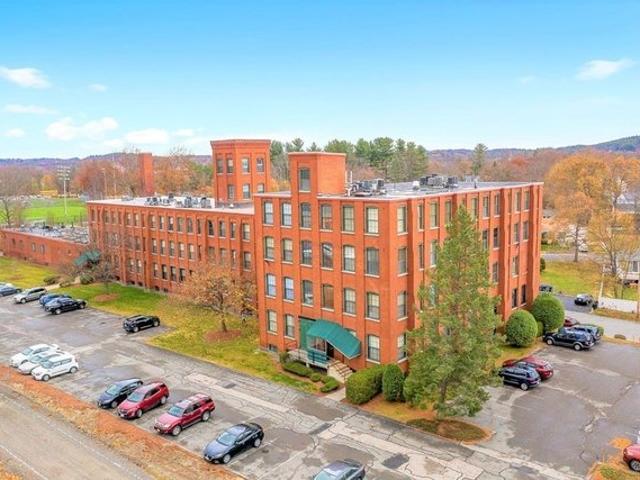 Condo for sale in Leominster, Massachusetts
