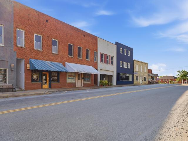 Commercial for rent in Lyman, South Carolina