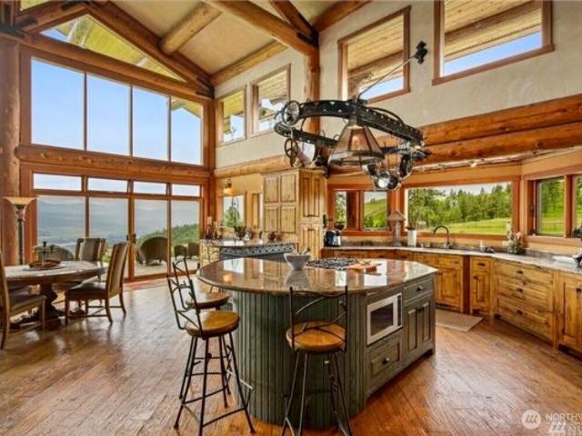 House for sale in Republic, Washington