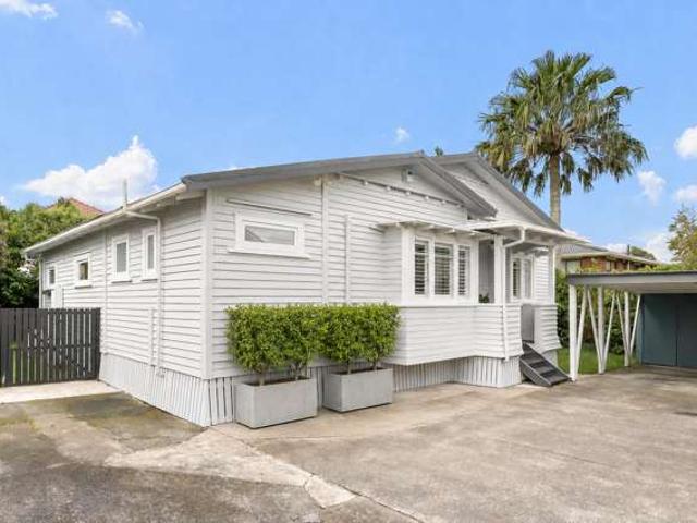House for sale in Three Kings