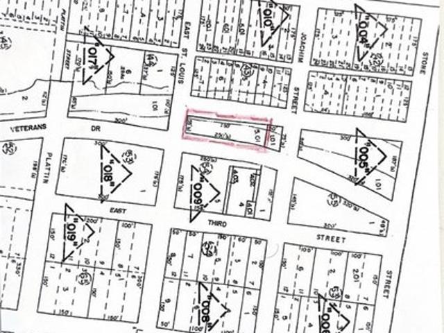 Land for sale in De Soto, Missouri