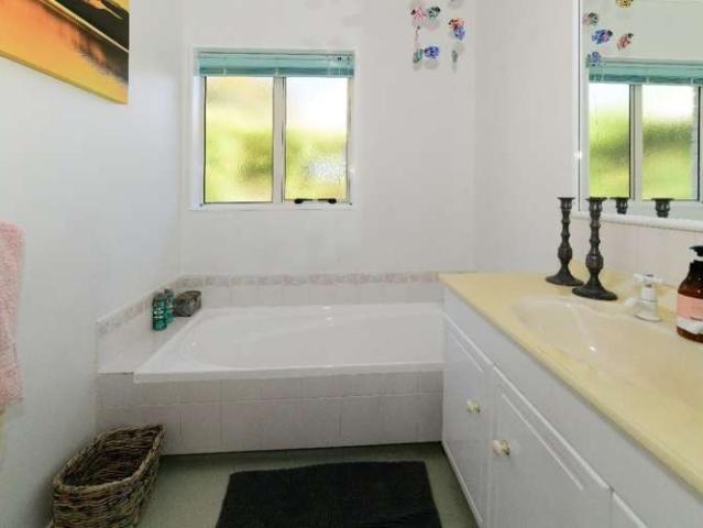 House for rent in Waikanae, Wellington