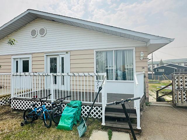 House for sale in Drumheller, Alberta
