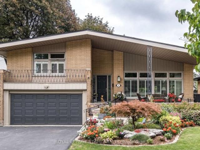 House for sale in Ancaster, Ontario